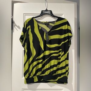NWT Worthington Women’s Green and Black zebra blouse